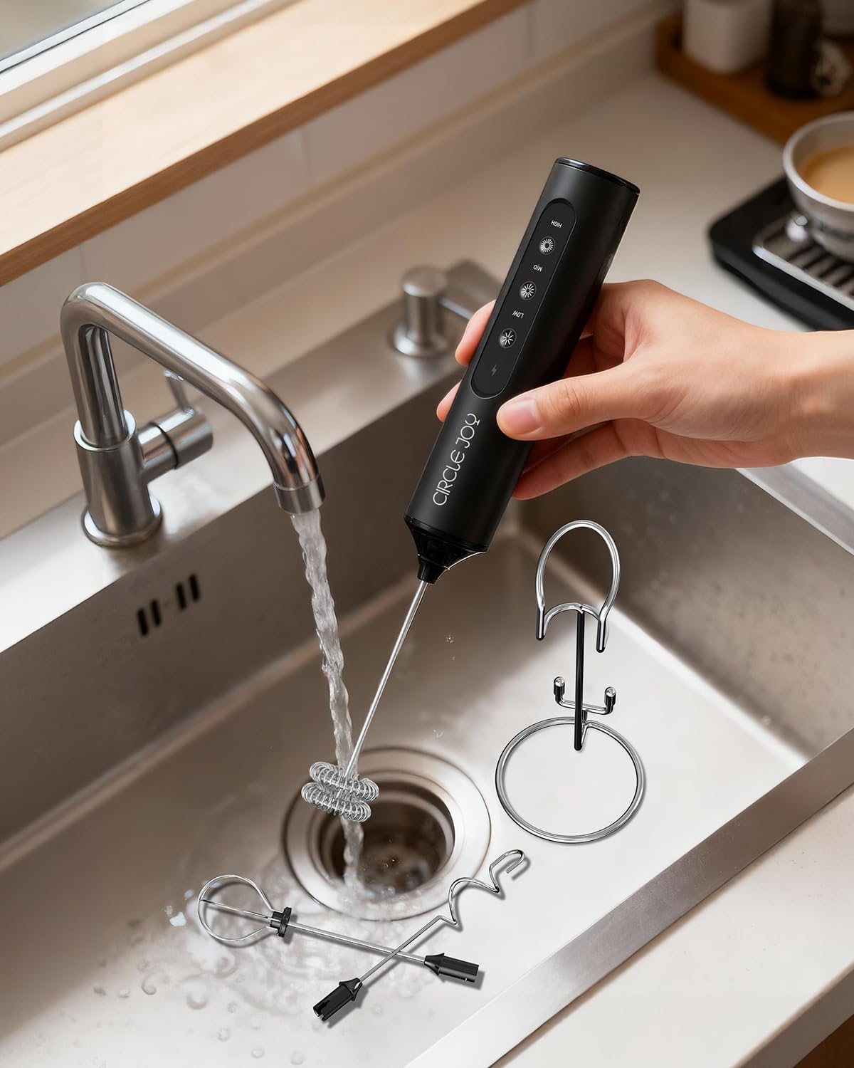 CIRCLE JOY Rechargeable Handheld Milk Frother Wand with Stand, 3 Variable Speeds, 3 Whisks and Storage Box, Electric Drink Mixer for Latte, Cappuccino, Hot Chocolate, Eggs and Protein Powder, Black - Image 8